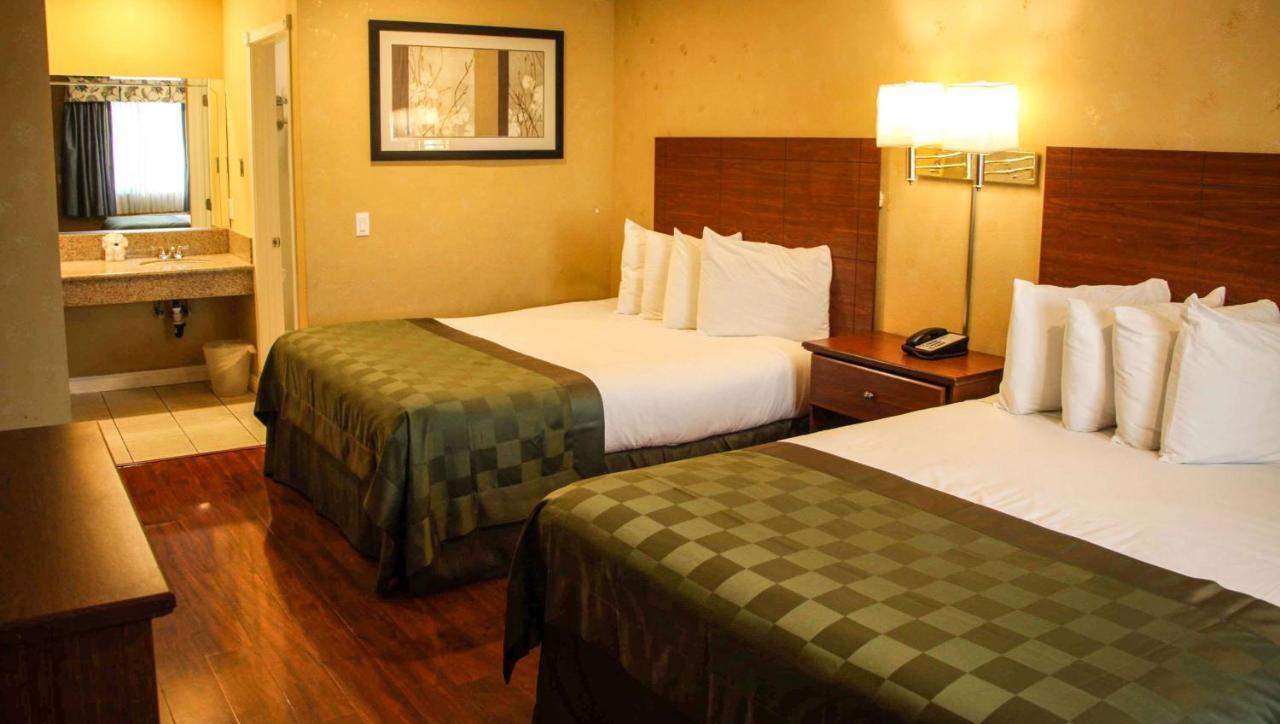 Ambassador Motel *